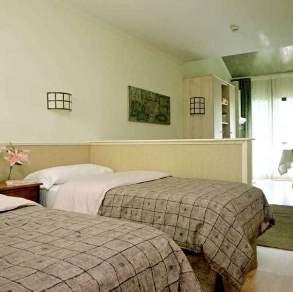 Atiram Patagonia Hotel Arinsal Ngoại thất bức ảnh